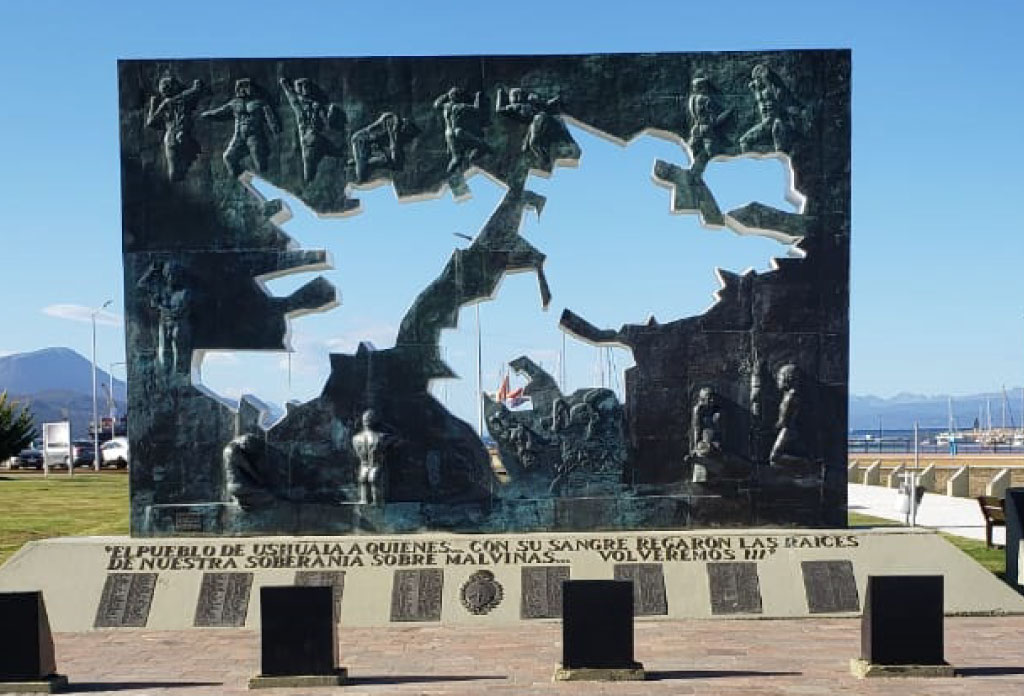 monument de la guerre de malouines a ushuaia