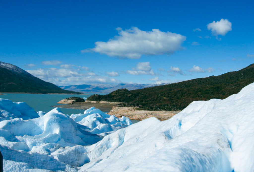 photo du lac Argentino prise du glacier Perito Moreno.