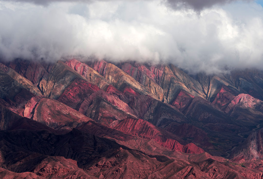 montagne hornocal de 14 couleurs a jujuy argentine