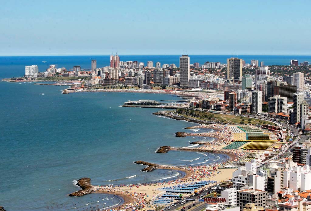 image aérienne de Mar del Plata et ses plages