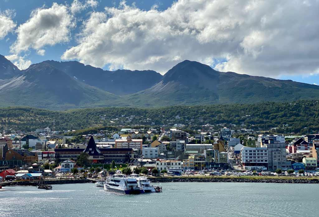 ville d'ushuaia pour l'article ou dormir a ushuaia